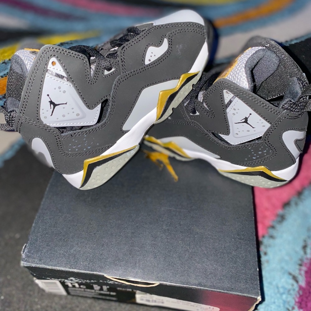 Ps Jordan True Flight